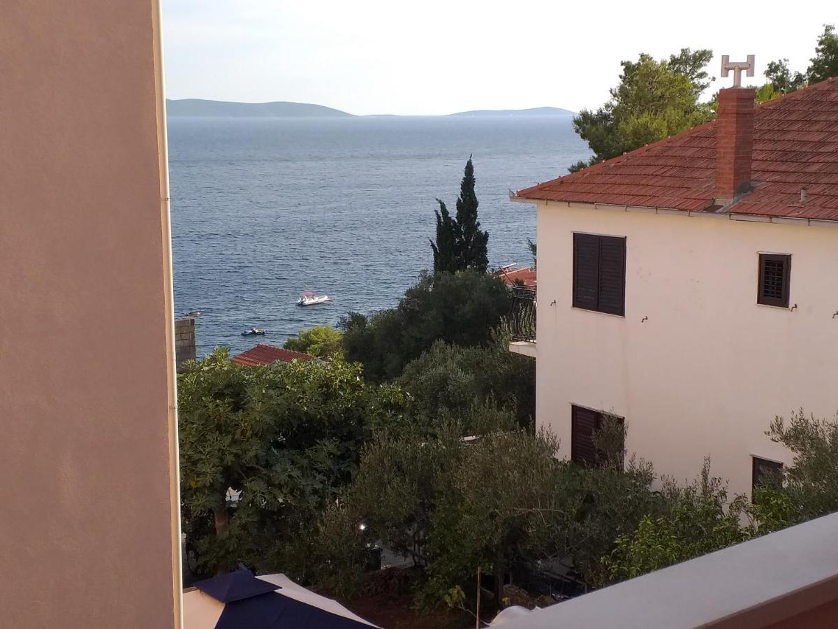 Apartments Ljulj Trogir Exterior foto