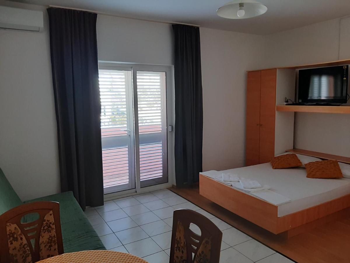 Apartments Ljulj Trogir Exterior foto